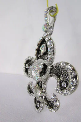 Silver Metal Charm Fleur De Lis Keychain