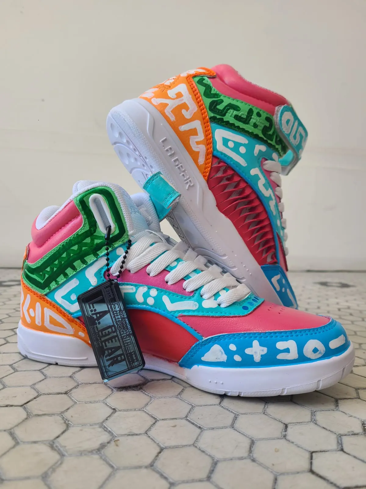 Sneakers by MoJo