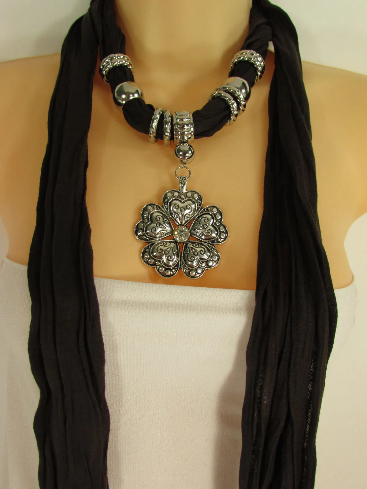 Soft Scarf Heart Flower Silver Pendant