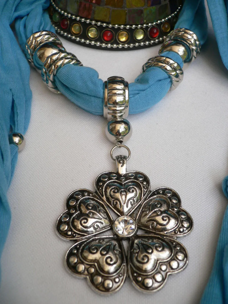 Soft Scarf Heart Flower Silver Pendant