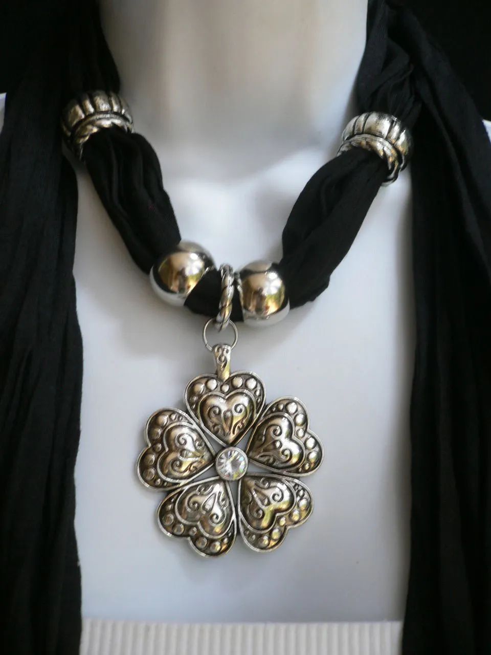 Soft Scarf Heart Flower Silver Pendant