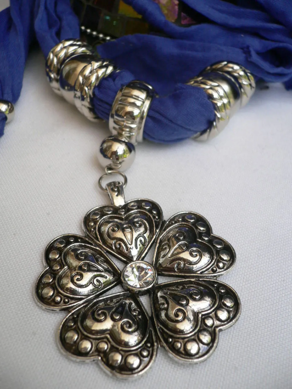 Soft Scarf Heart Flower Silver Pendant