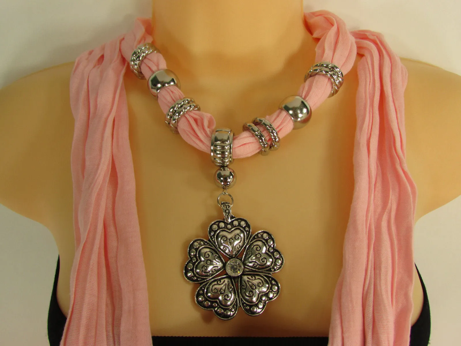 Soft Scarf Heart Flower Silver Pendant