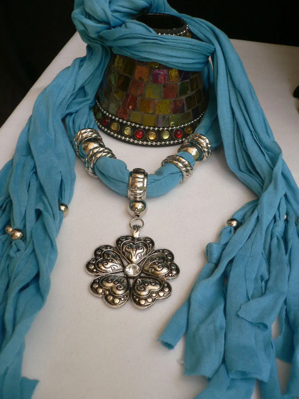 Soft Scarf Heart Flower Silver Pendant