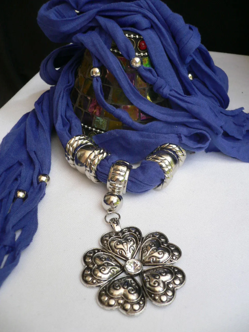 Soft Scarf Heart Flower Silver Pendant