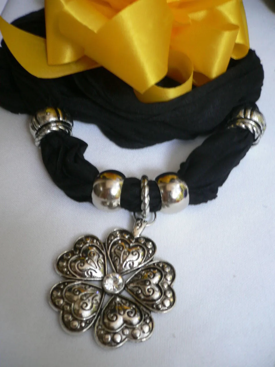 Soft Scarf Heart Flower Silver Pendant