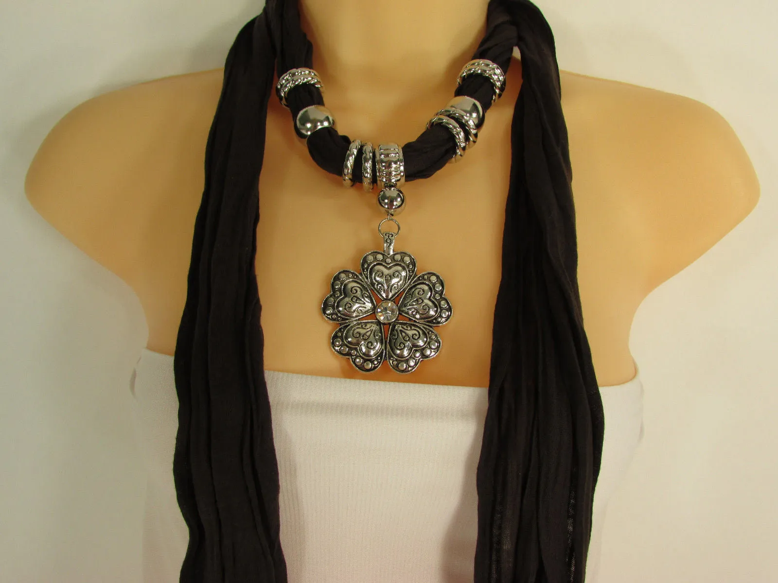 Soft Scarf Heart Flower Silver Pendant