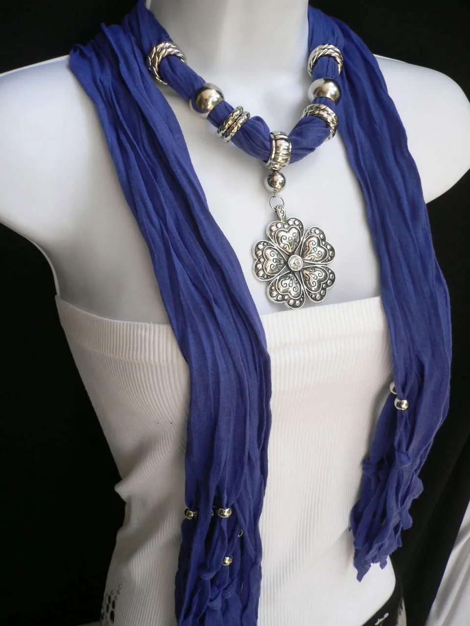 Soft Scarf Heart Flower Silver Pendant