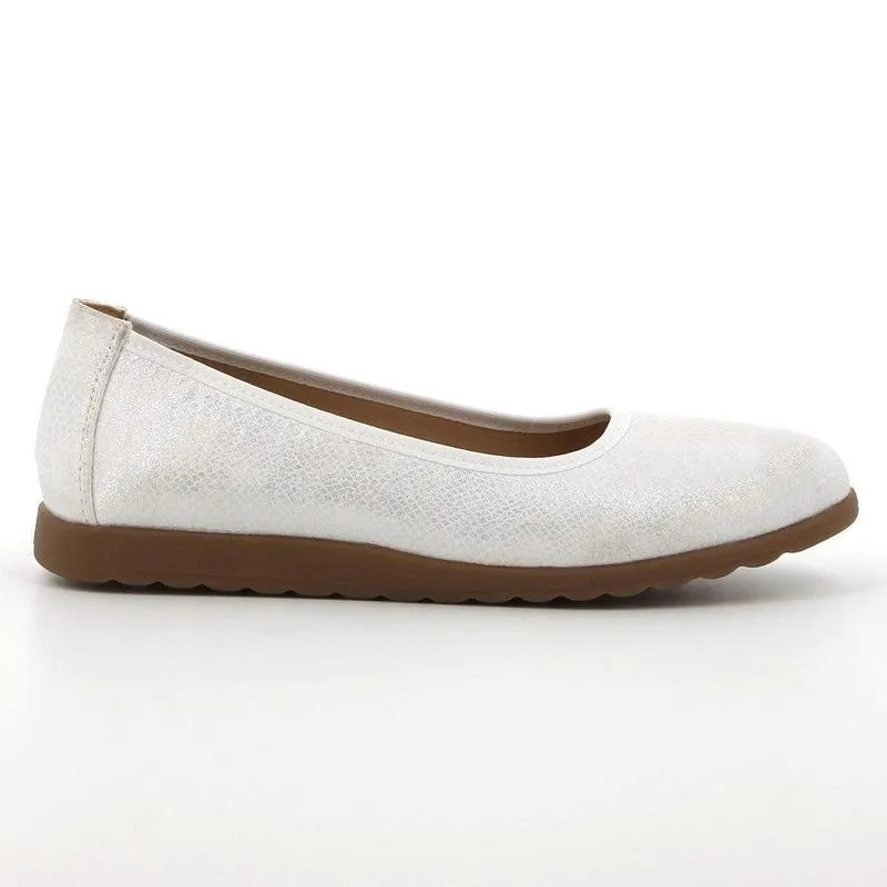 Soft Style by Hush Puppies Soft Halen Shimmer Pump - Pearl
