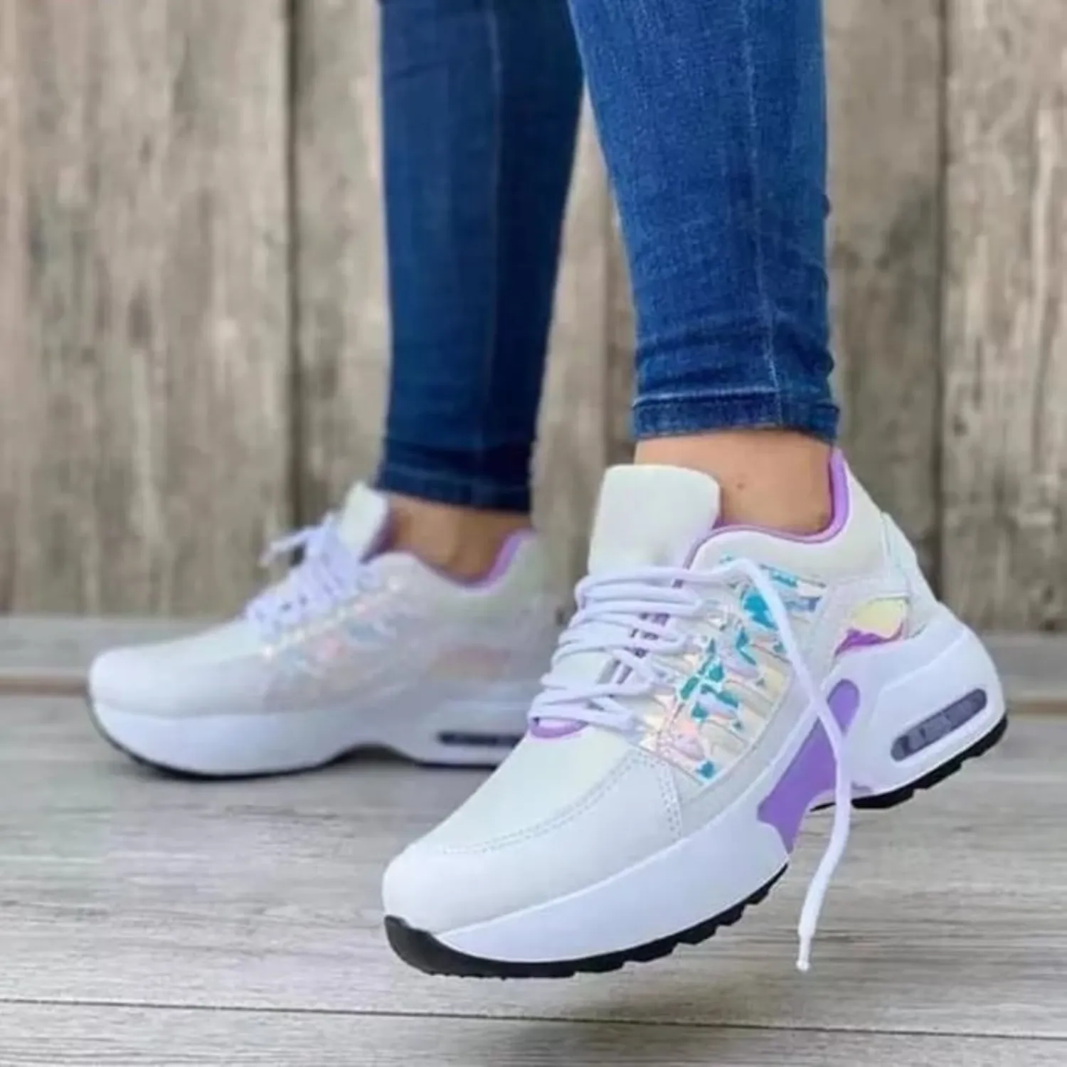 Sophie | Comfortable women's sneakers with comfortable sole