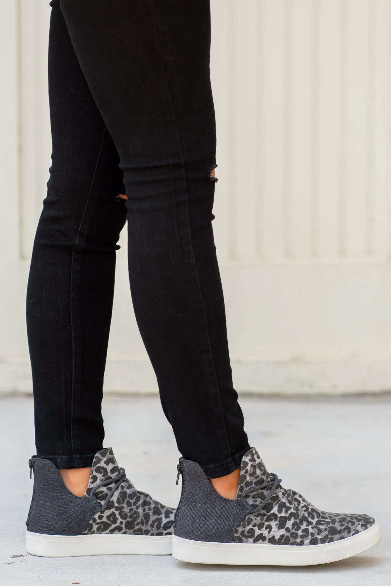 Survivor Charcoal Leopard Sneakers