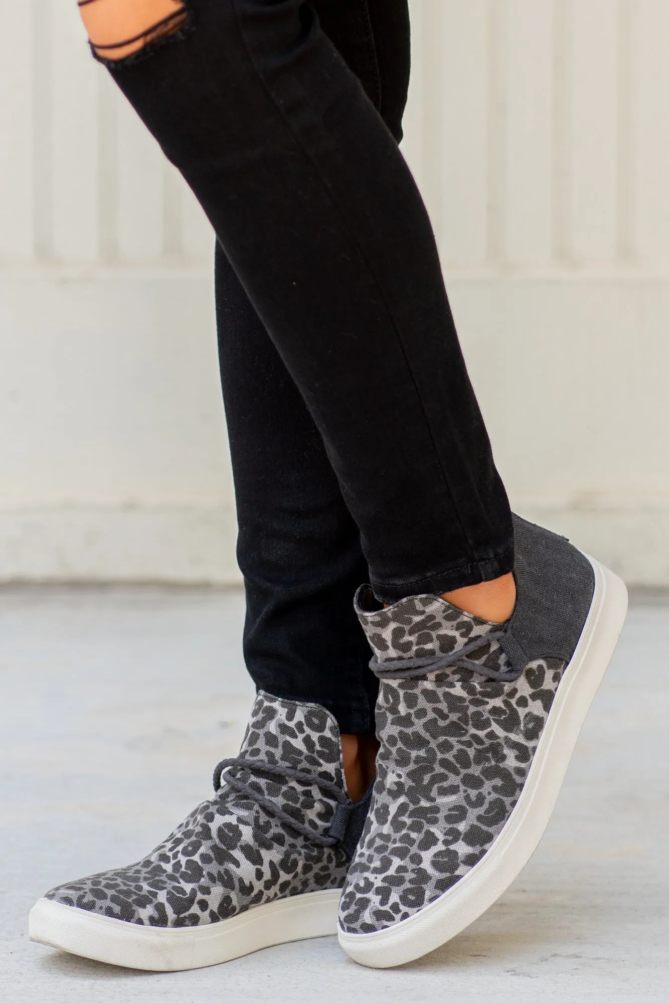 Survivor Charcoal Leopard Sneakers