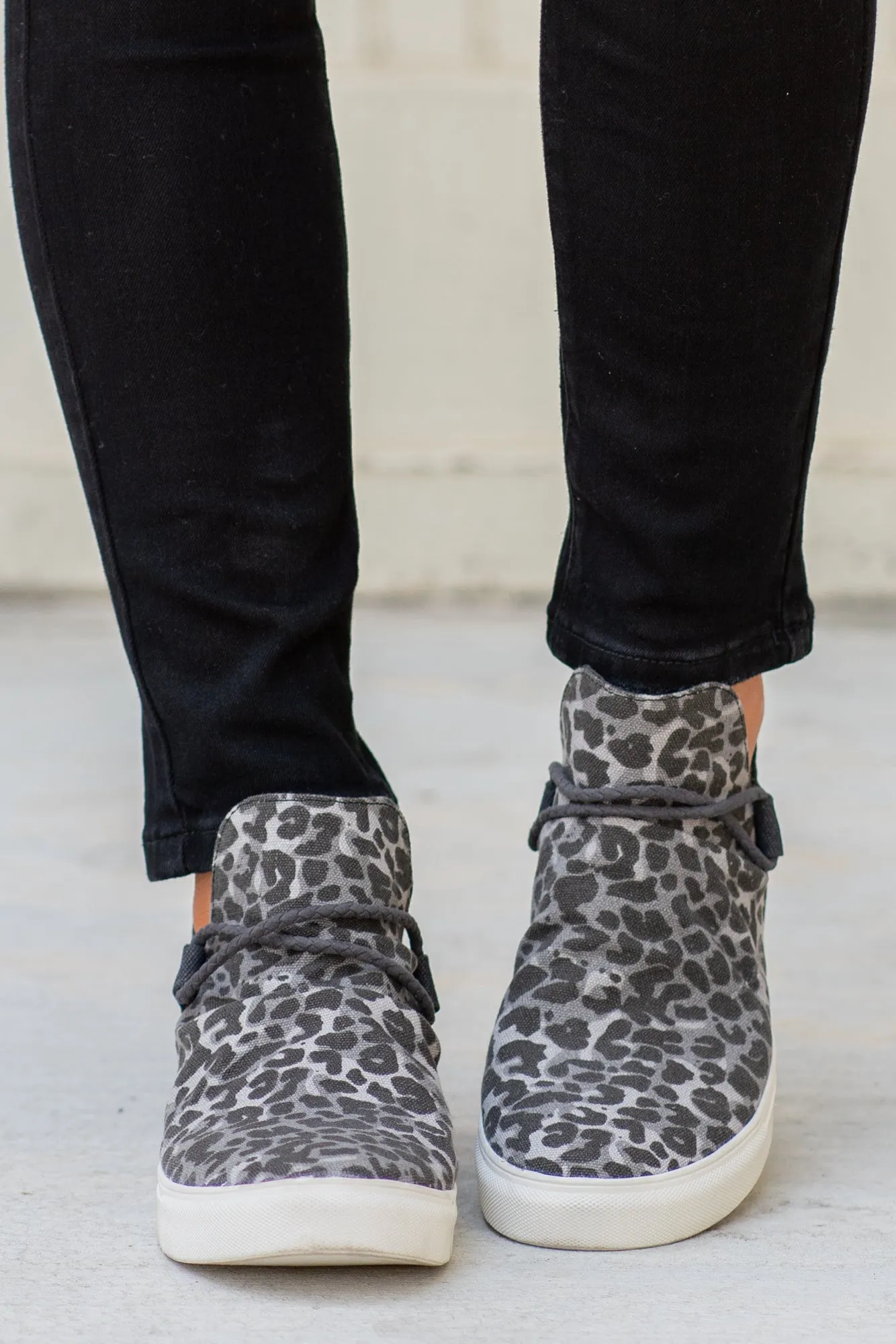 Survivor Charcoal Leopard Sneakers