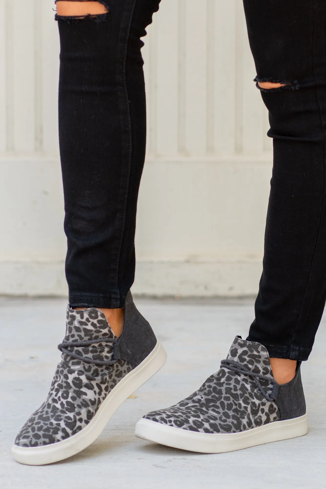 Survivor Charcoal Leopard Sneakers