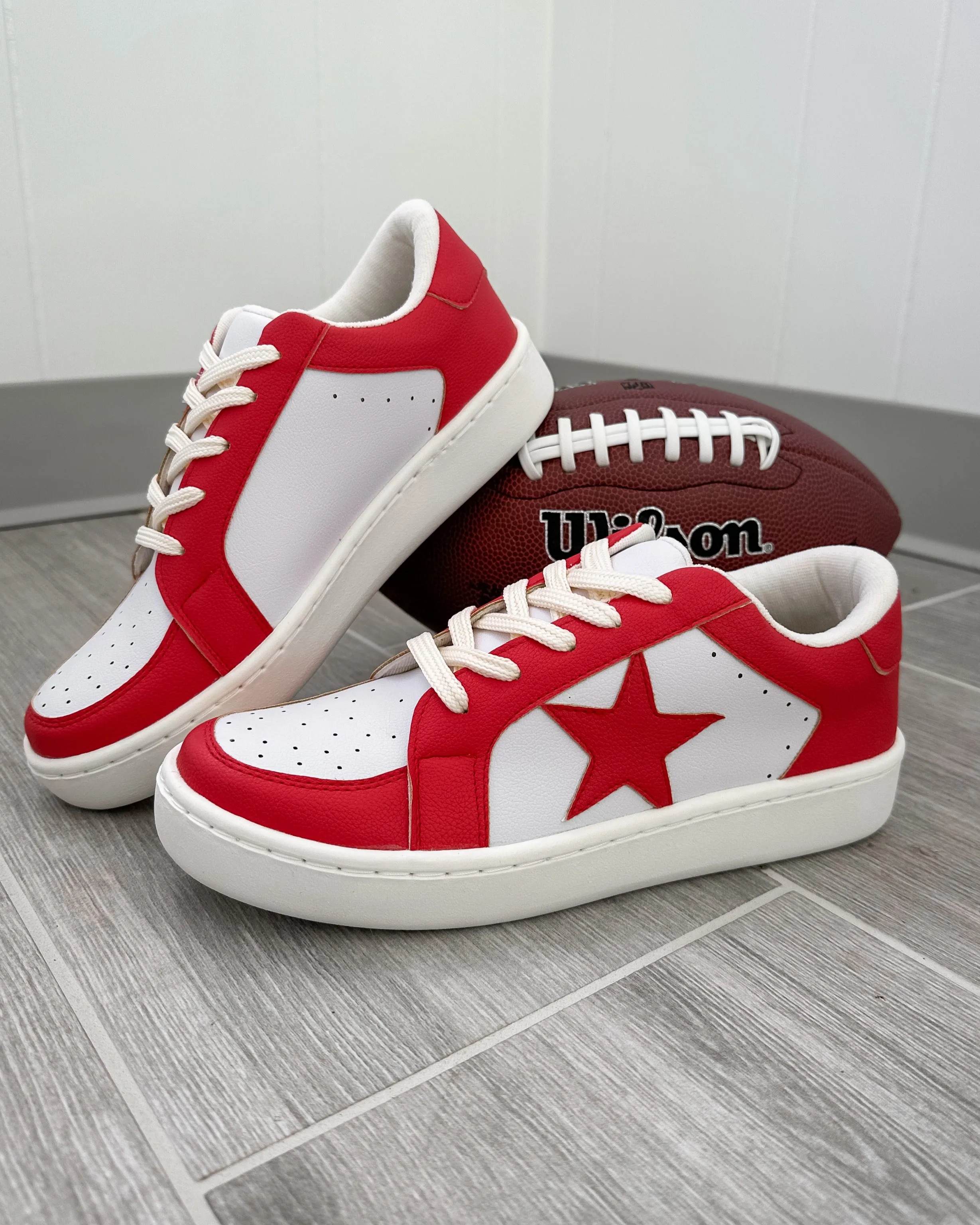 Victory Star Sneakers - Red
