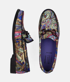 Vittoria Mengoni Gorgeous Oriental Loafers