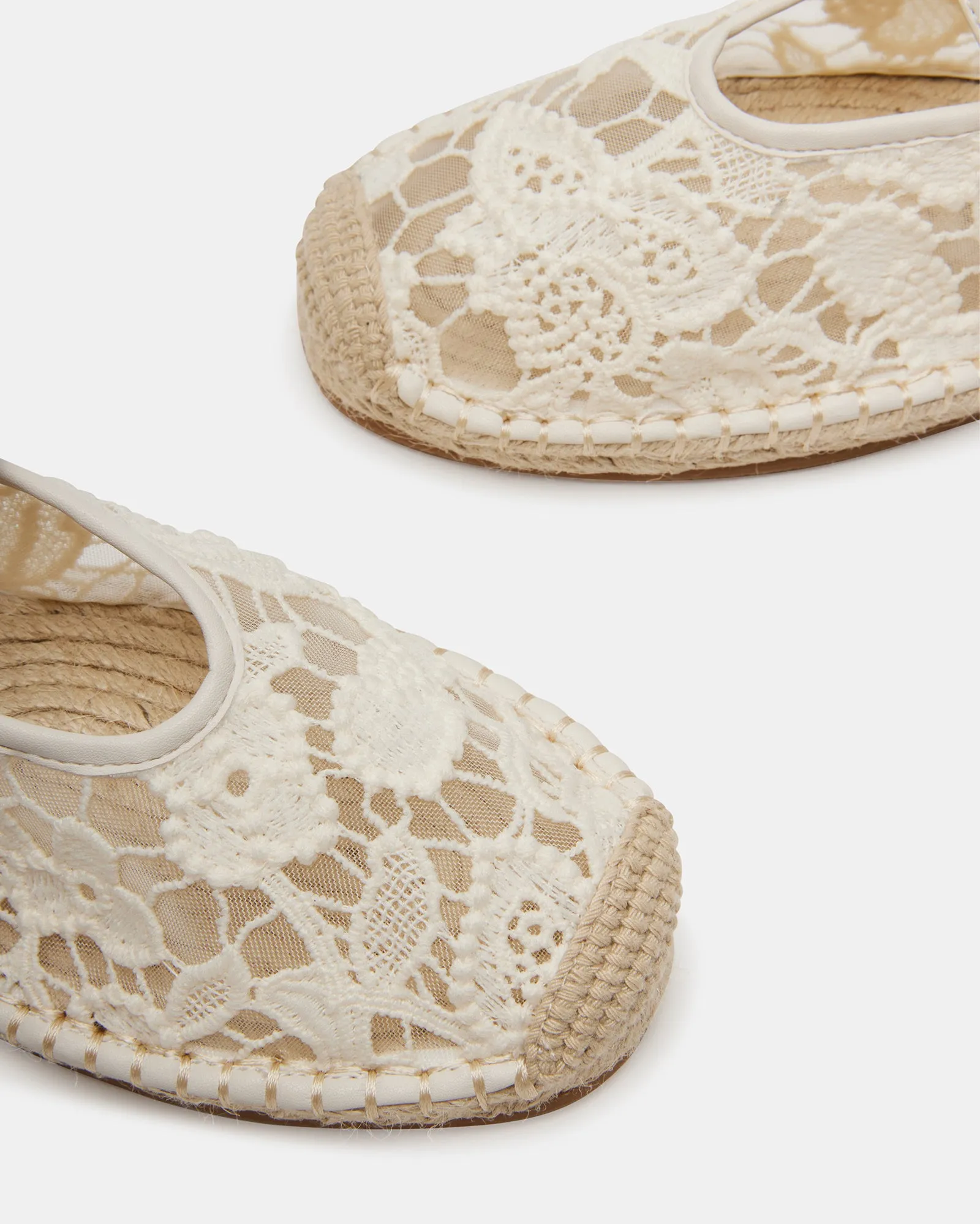 VIVA WHITE LACE