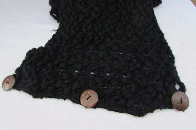 White Black Wide Scarf Soft Fabric Winter Shawl 3 Brown Wood Buttons Accessories