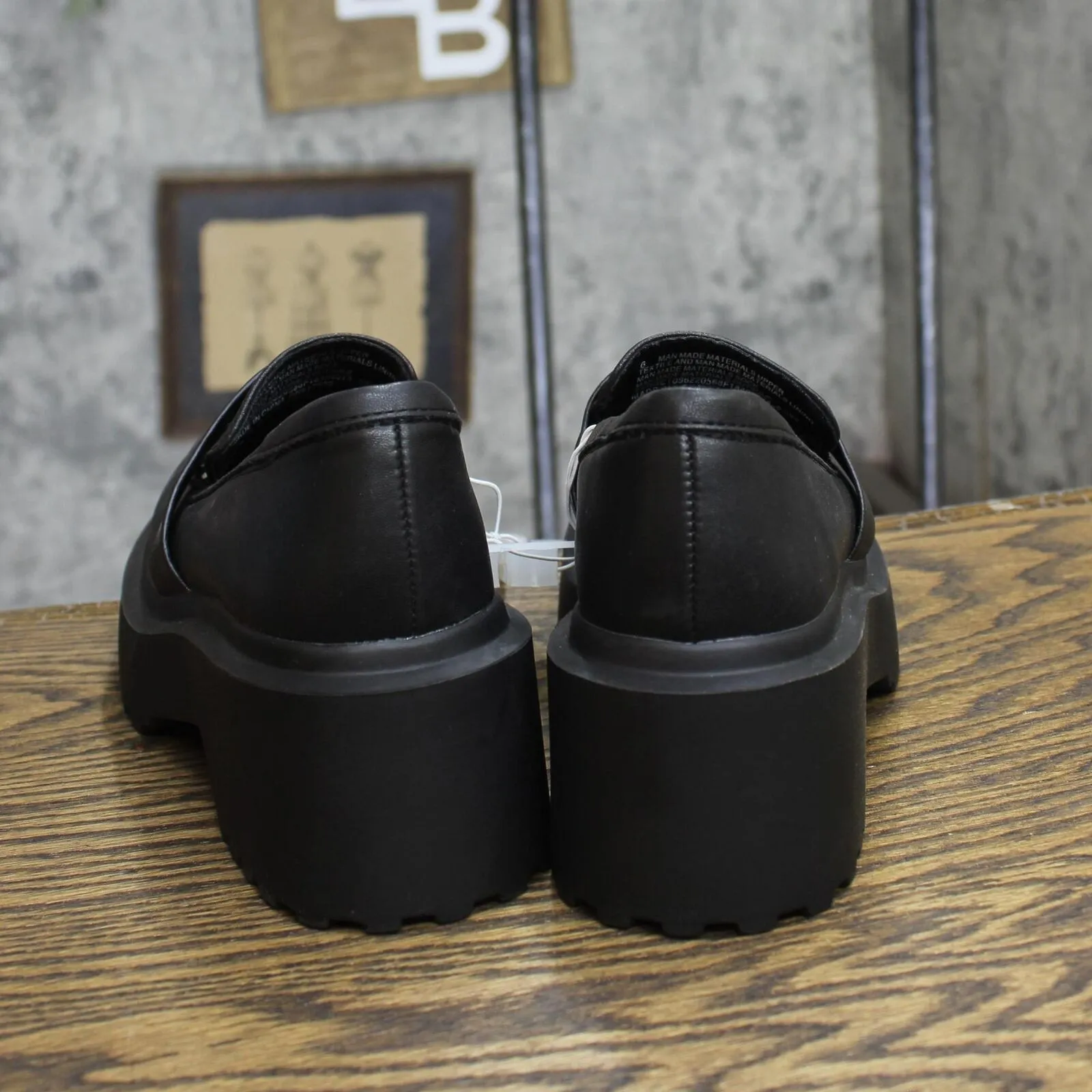 Wild Fable Womens Lacey Loafer Flats with Memory Foam Insole 87930096 Black 6M