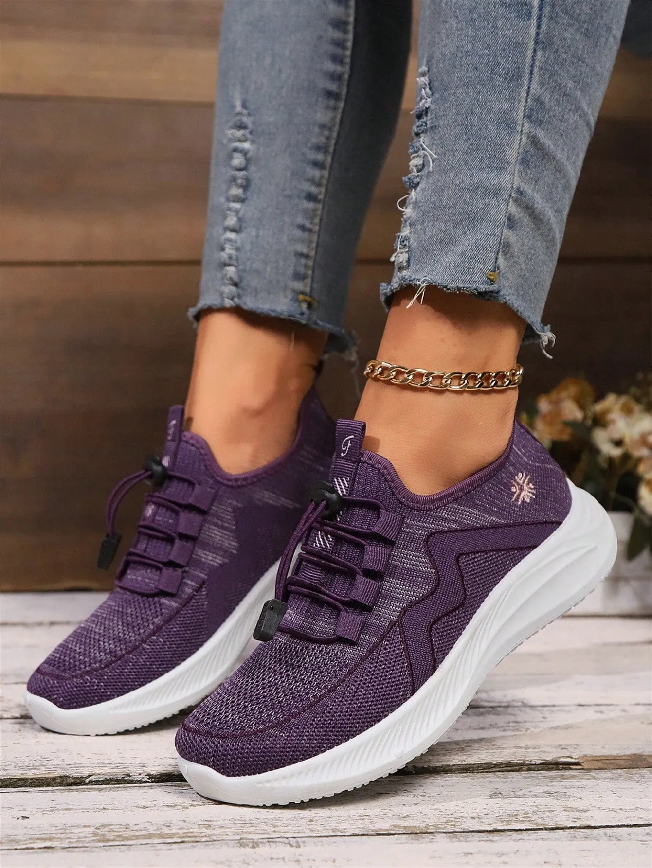 Women's Casual Sneakers, 2024 Spring Autumn New Fashionable Versatile Solid Color Breathable Skateboard Shoes, Thick Sole Lightweight Comfortable Leisure Shoes