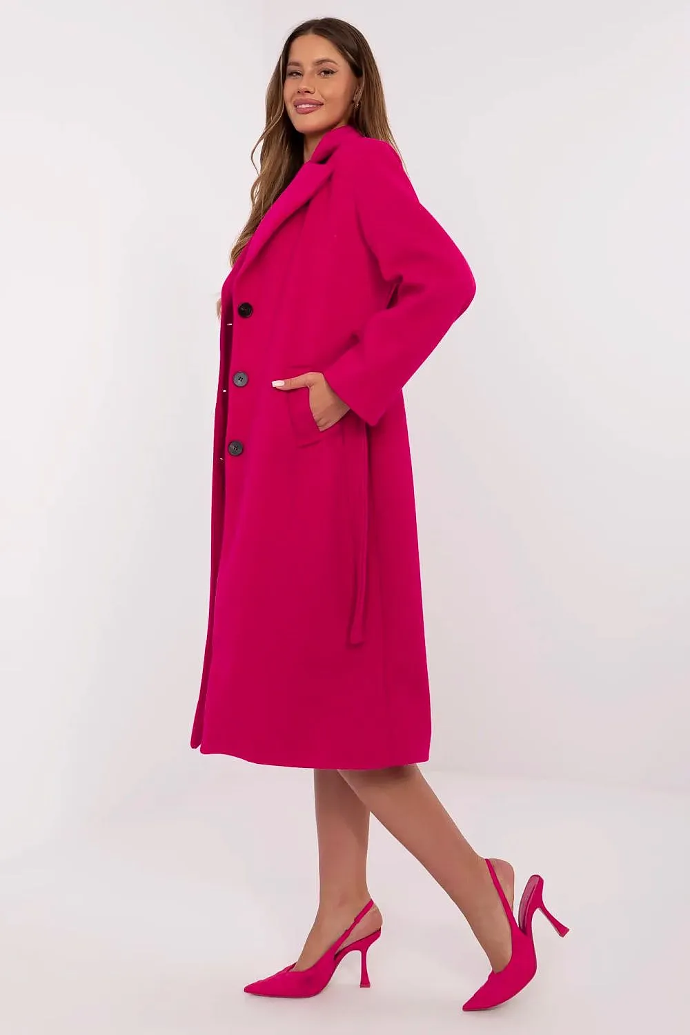 Women's elegant knee-length coat