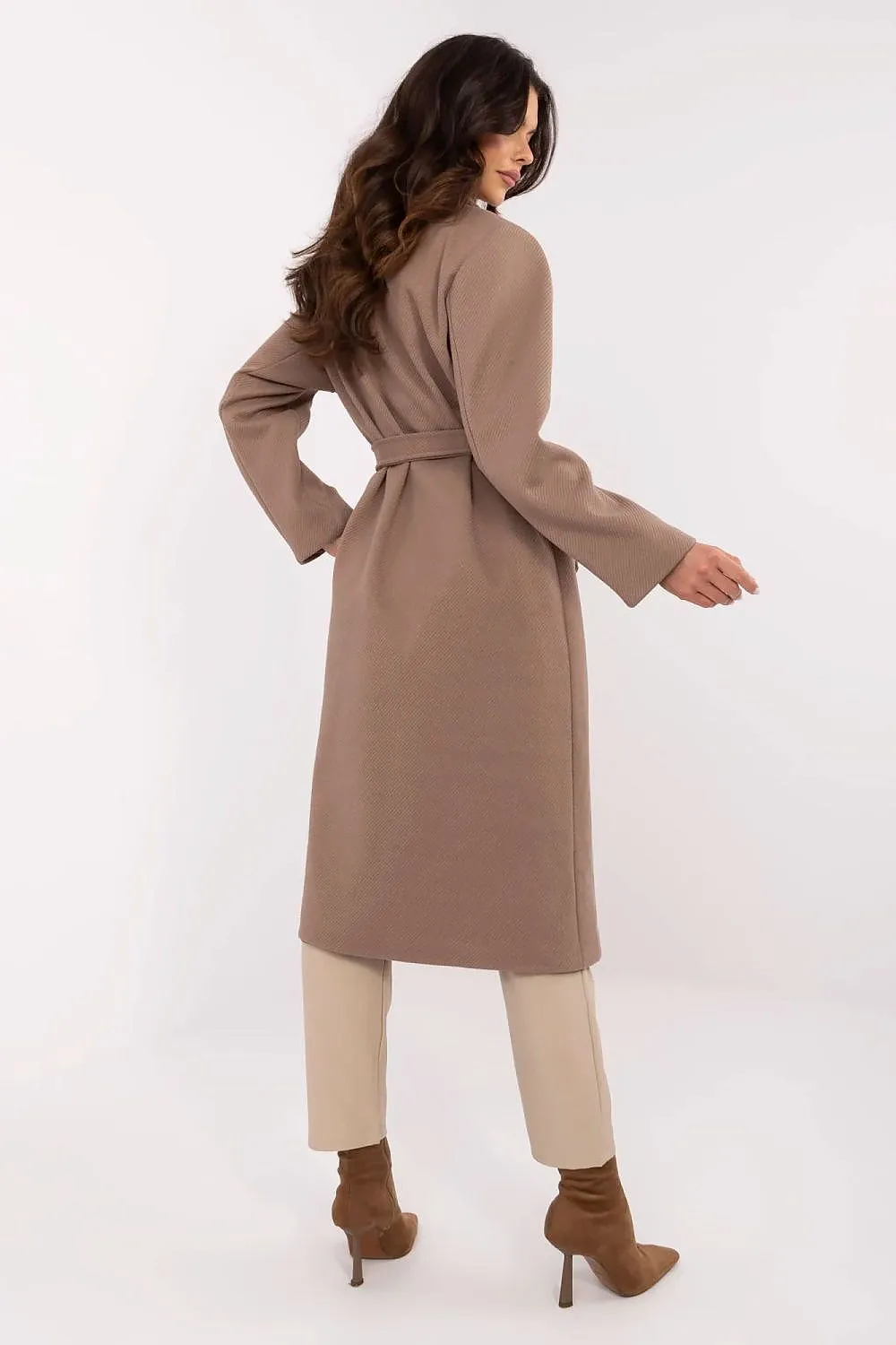 Women's elegant knee-length coat