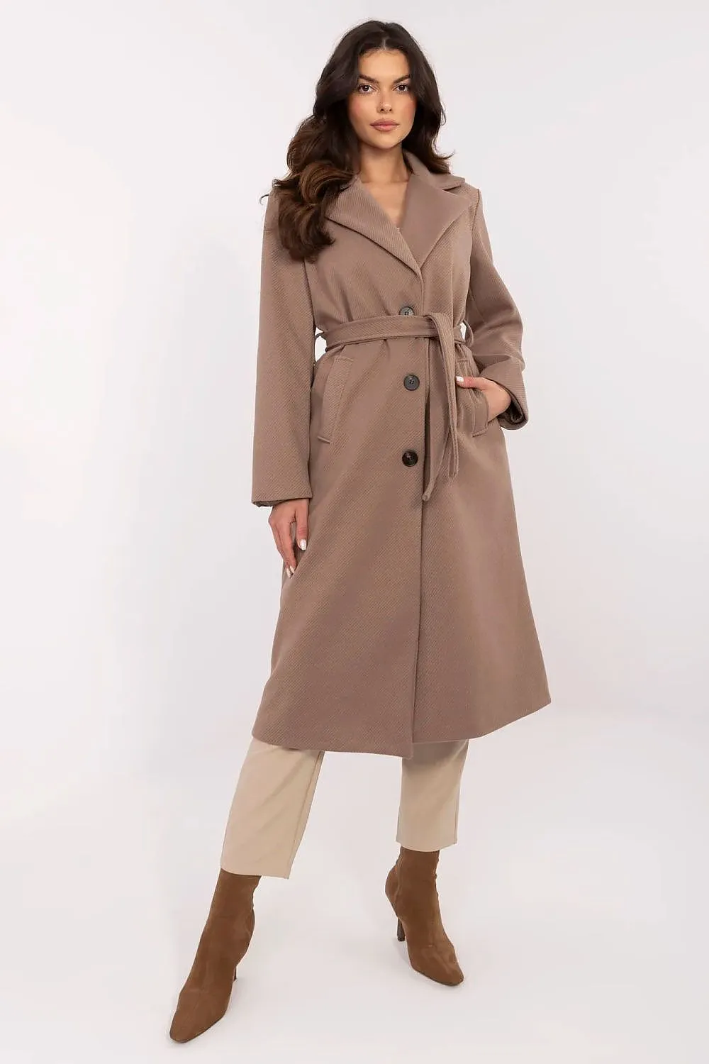 Women's elegant knee-length coat