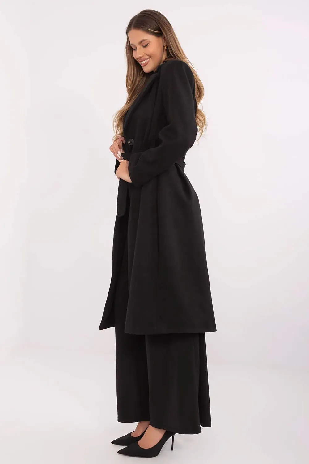 Women's elegant knee-length coat