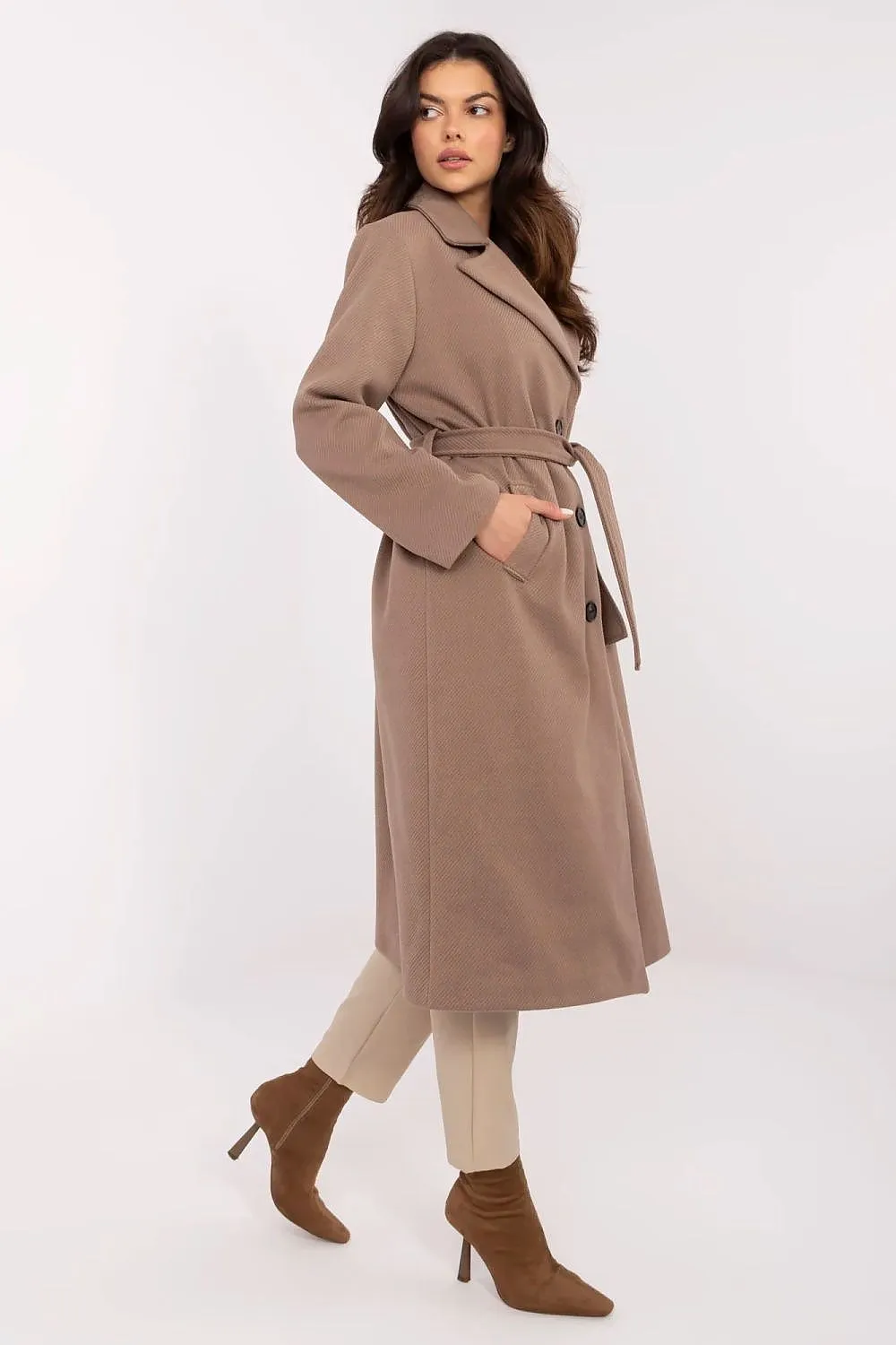 Women's elegant knee-length coat