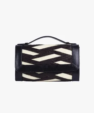 Zenú Belt Bag in Raffia and Leather